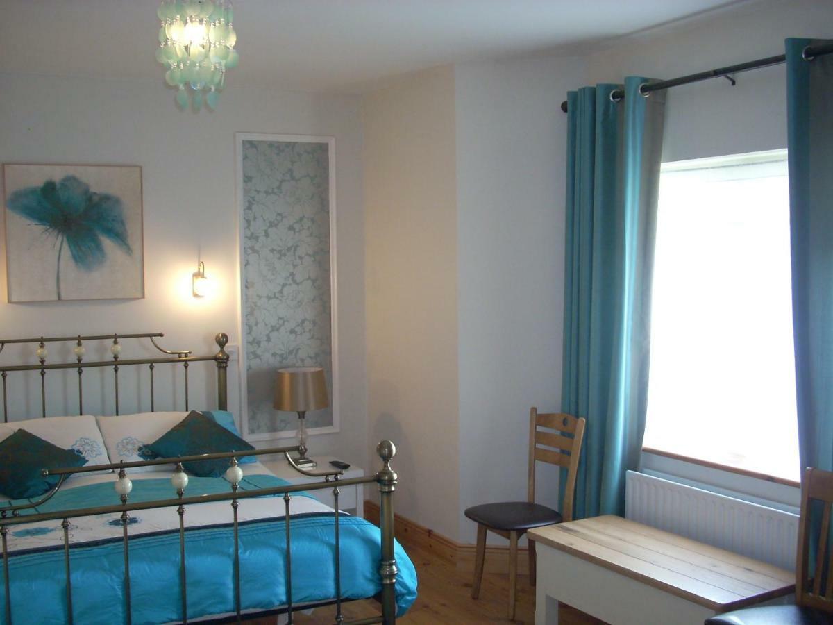 Golden Rose House Bed & Breakfast Knock  Exterior foto