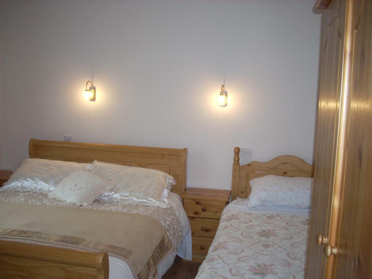 Golden Rose House Bed & Breakfast Knock  Exterior foto